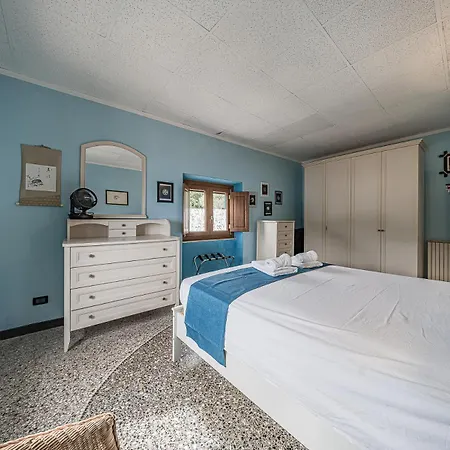 Historic Castle 2 - Sea View & Terrace Apartment Noli
